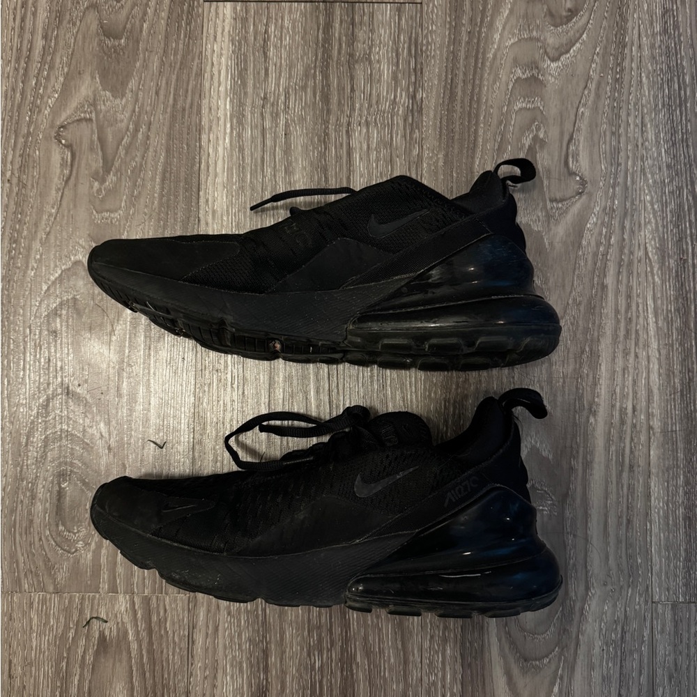 Nike Black Sneakers